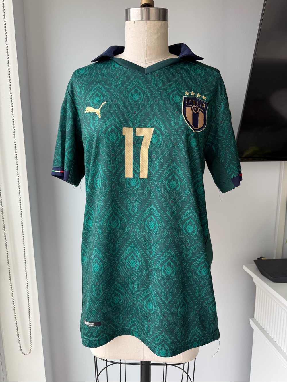 Puma Italia Soccer Jersey #17